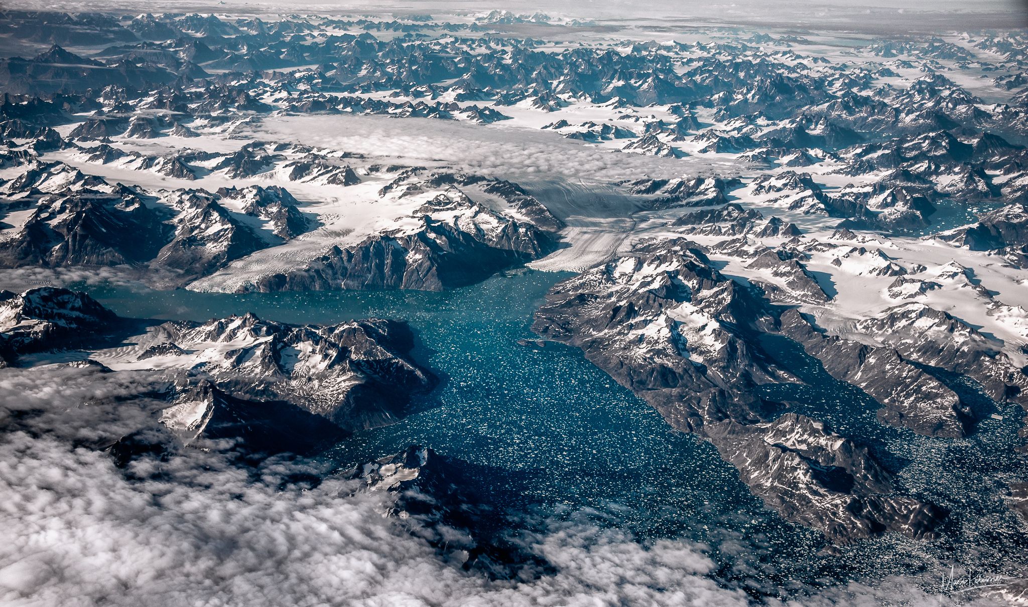 Above East greenland, Greenland