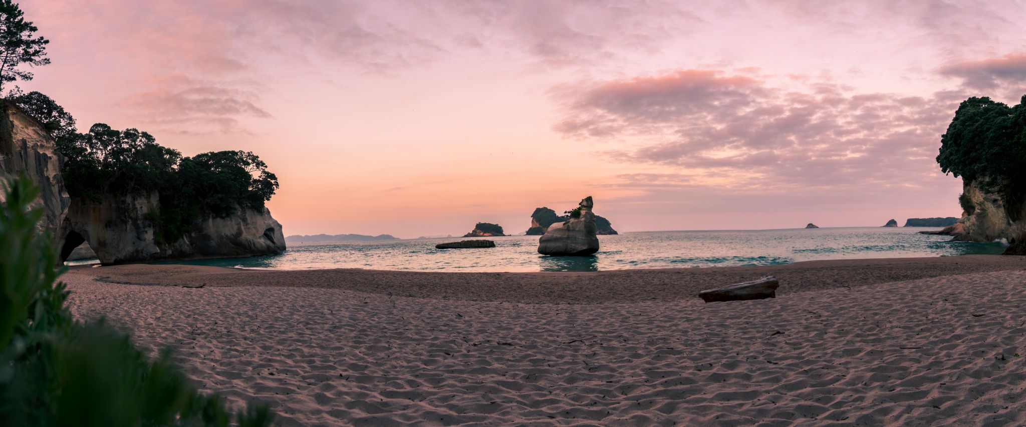 Cathedral Cove, New Zealand