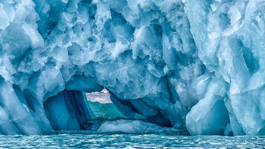 Ice gate of Austfonna glacier