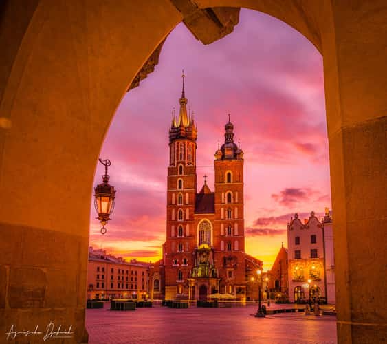 St. Mary's Basilica, Krakow