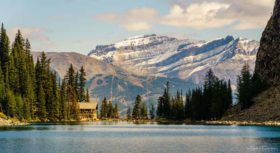 Lake Agnes tea house
