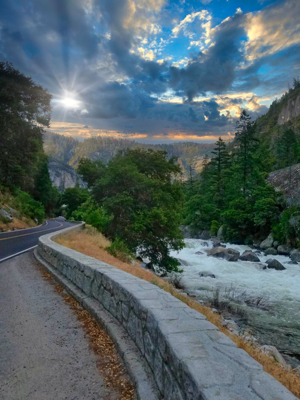 Merced River - El Portal Rd, USA