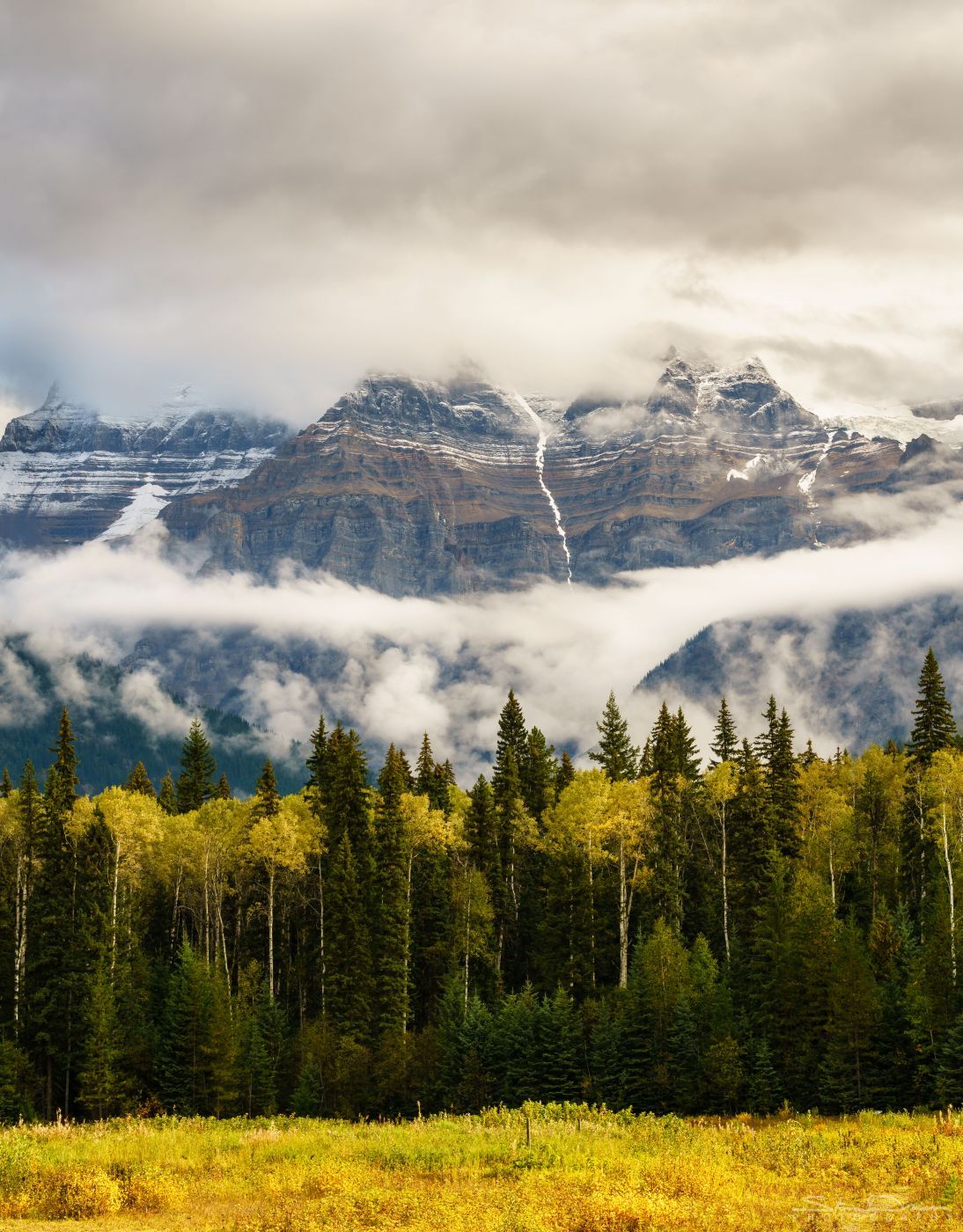 Mount Robson, Canada