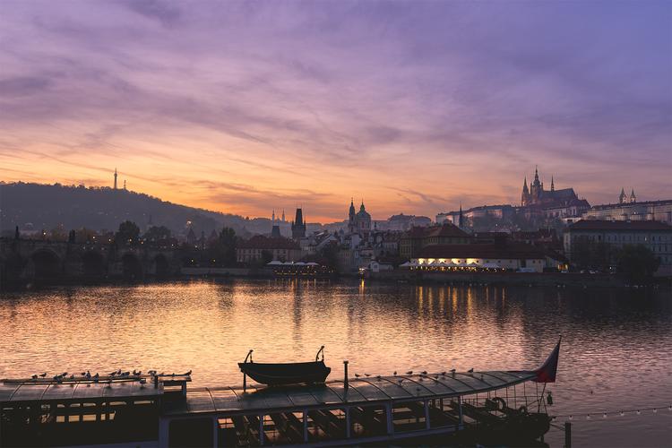 Praha, hrad a Karlův most