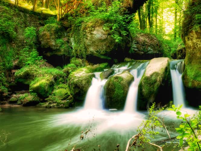 Classic View of Schiessentümpel Cascade