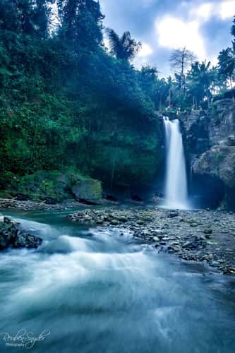 Tegenungan Waterfall