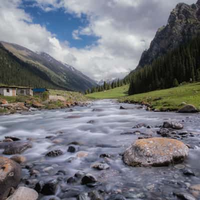 Altyn arashan, Kyrgyz Republic