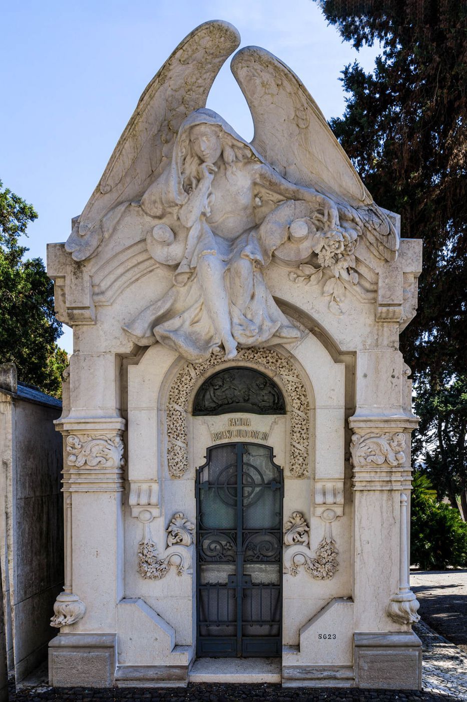Cemitério dos Prazeres, Lisbon, Portugal
