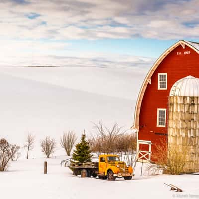 Colfax Red Barn, USA