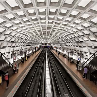 Foggy Bottom Station, Washington DC, USA