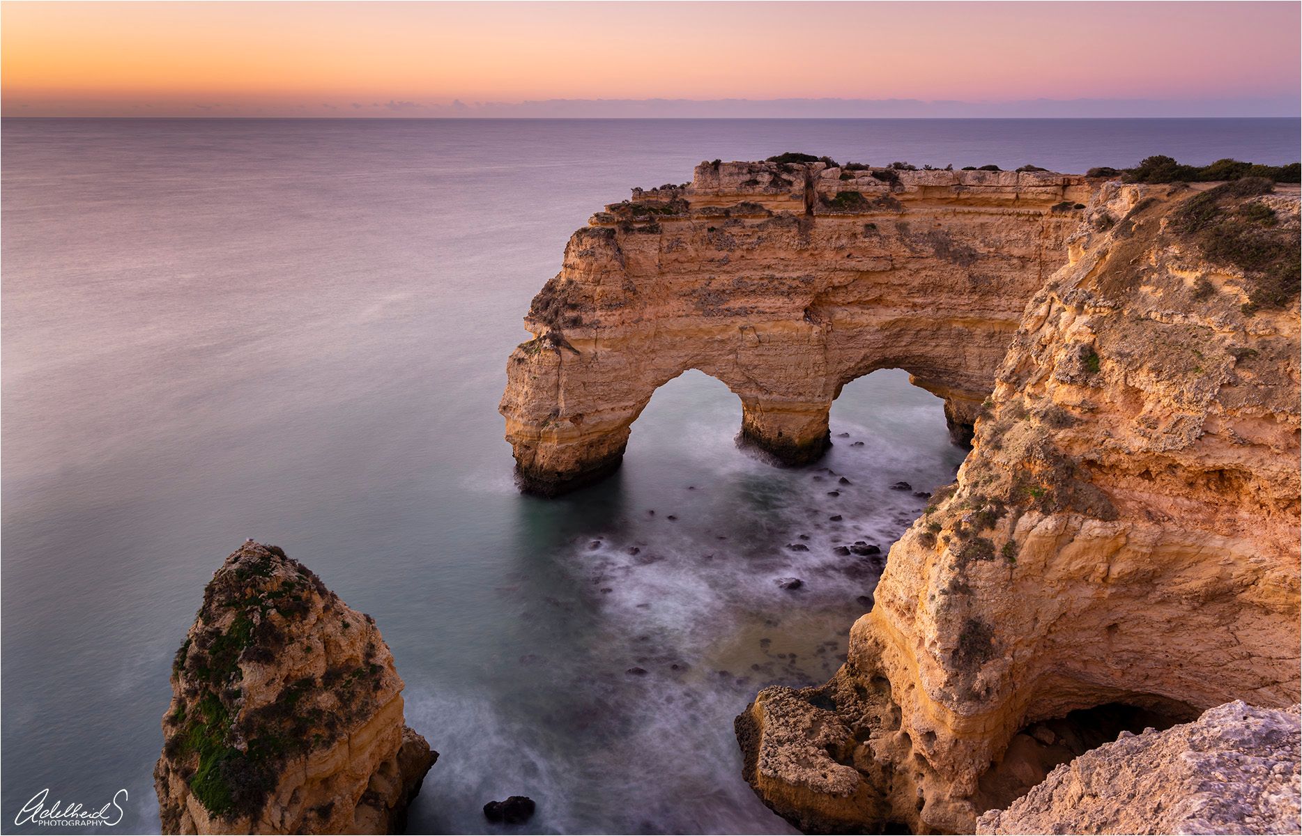 Heart of the Algarve (Praia da Marinha), Portugal