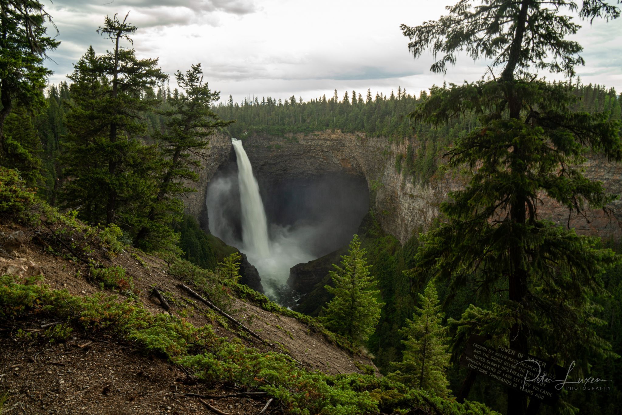 Helmcken Falls View Point, Canada