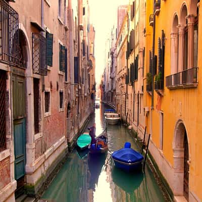 Narrow 'Road', Italy