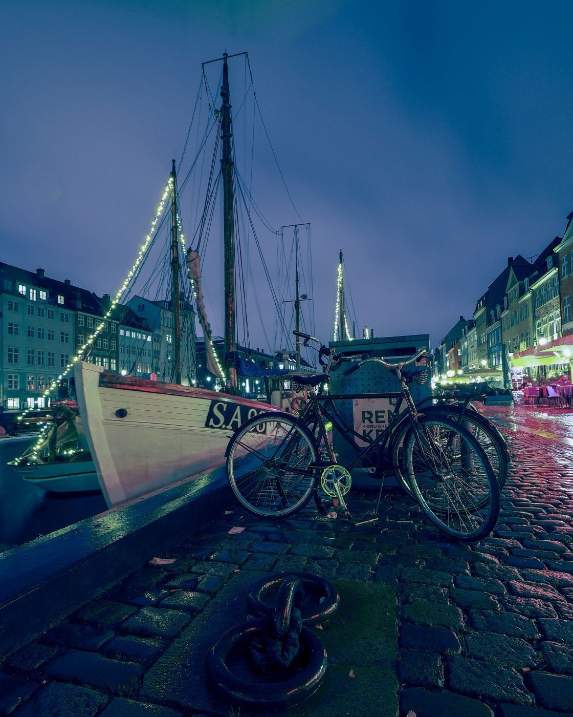 Sunrise in Nyhavn, Copenhagen, Denmark