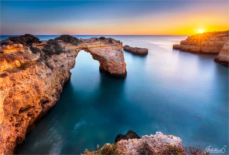 Pirates and smugglers cove (Praia de Albandeira / Algarve)