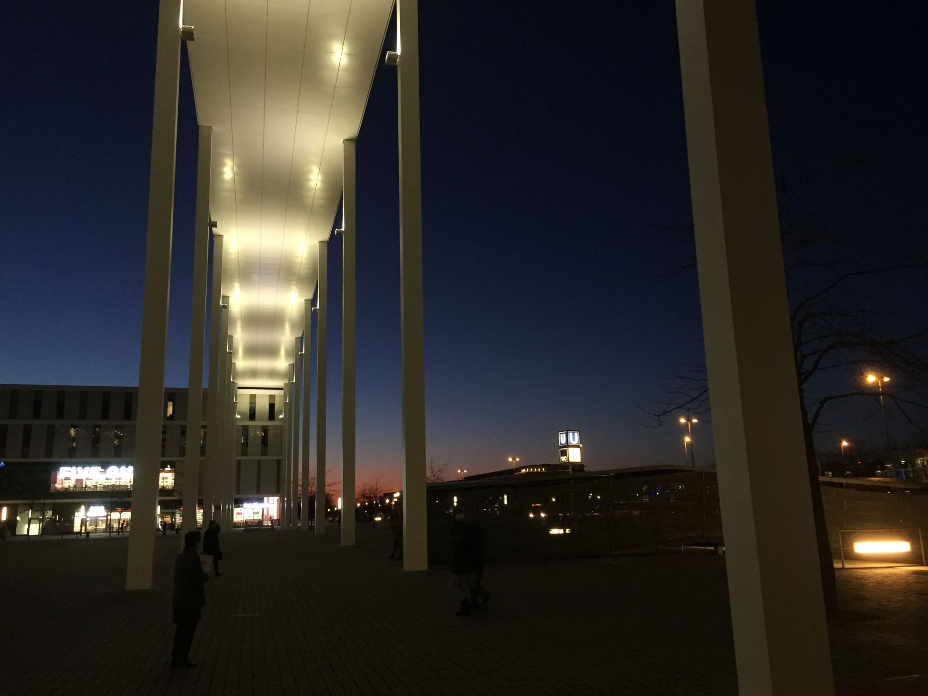 Portikus - Willy-Brandt Platz, Munich, Germany