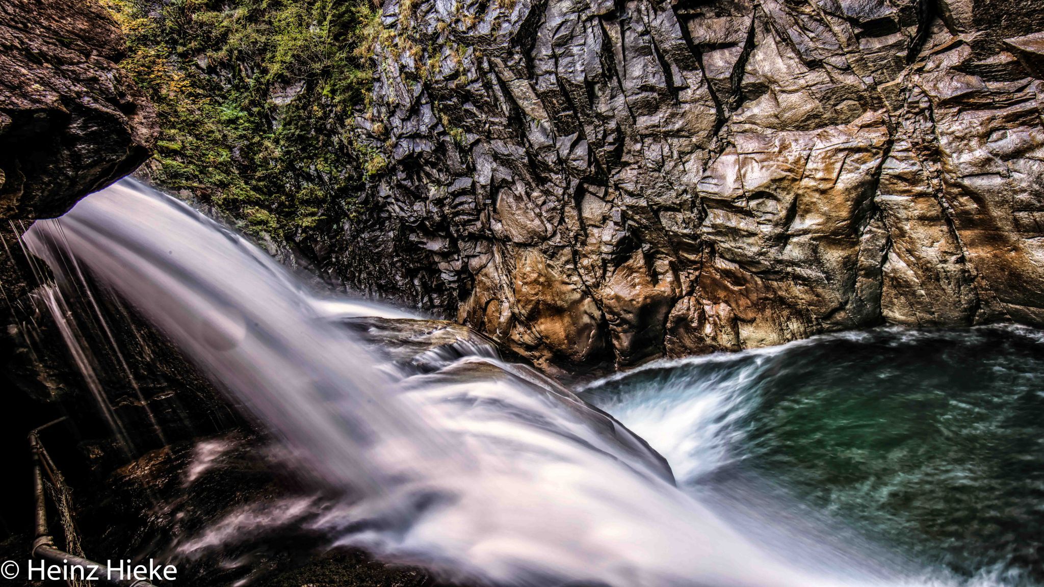 Roflafall, Switzerland