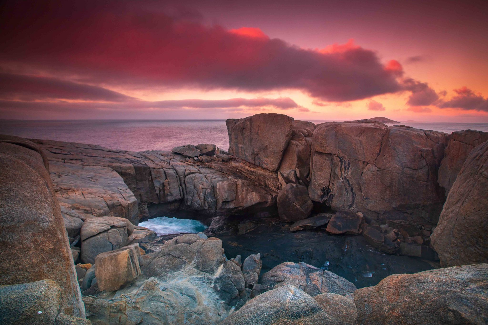 The Natural Bridge sunrise Torndirrup Western Australia, Australia