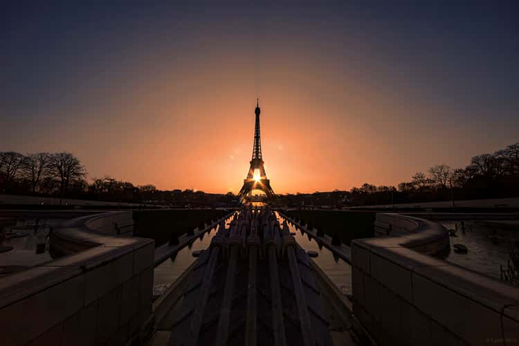 Fontaine du Trocadéro & Eiffel Tower, Paris France