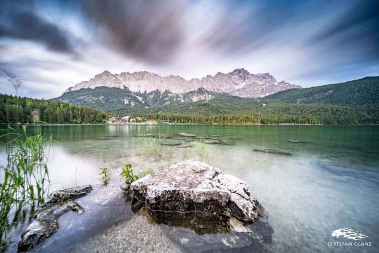 View over Eibsee to Zugspitze