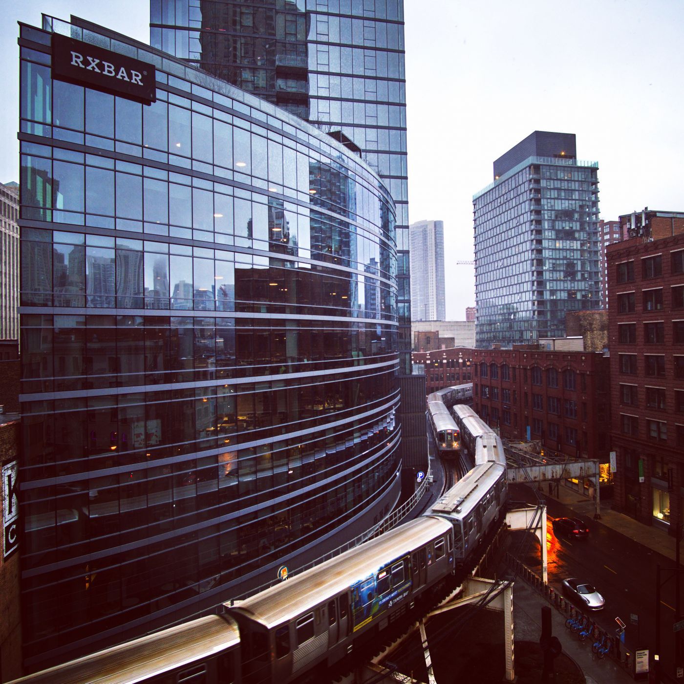 Train from Wells Kinzie Garage, Chicago, USA
