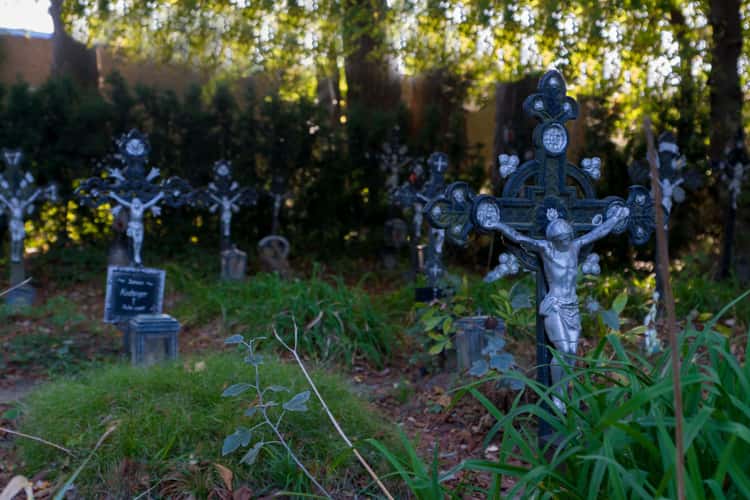 Friedhof der Namenlosen // Cemetery of the Nameless