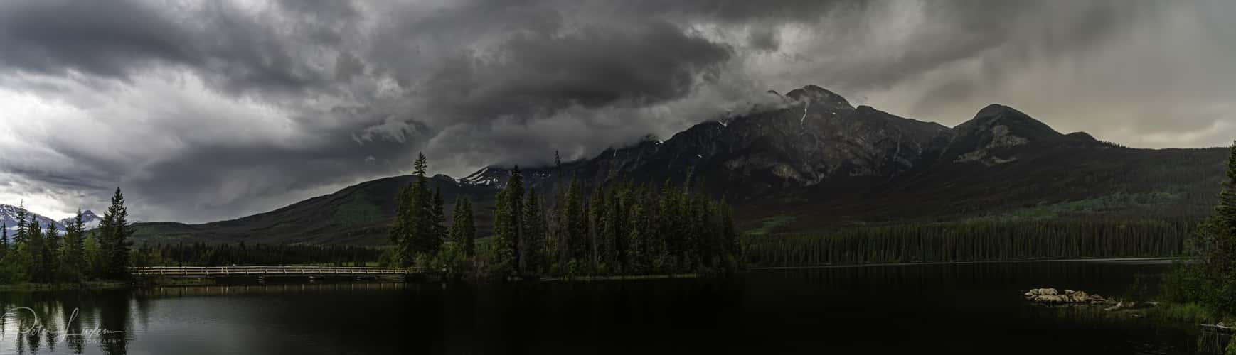 Pyramid Island view