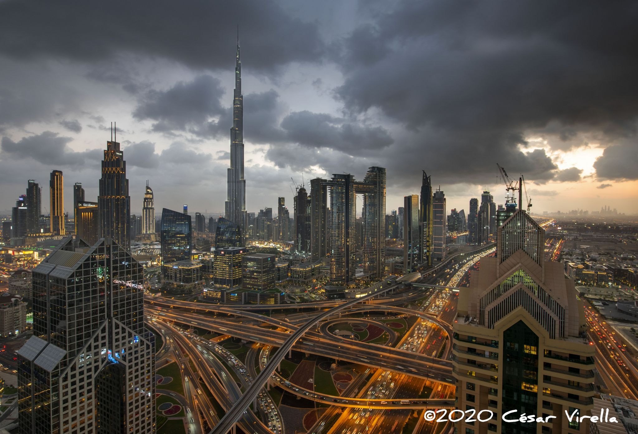 The Best View of Dubai, Burj Khalifa view from Shangri-La, United Arab Emirates