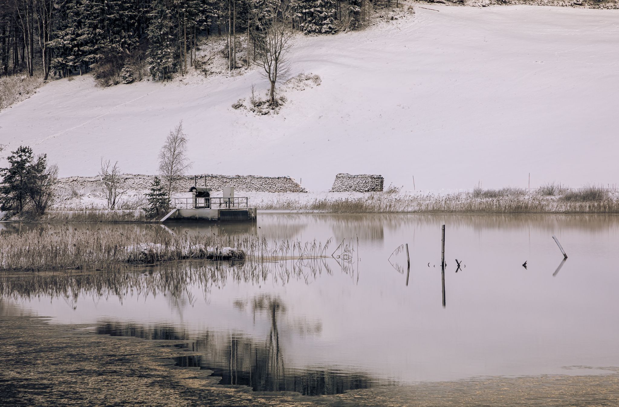 Spätherbst am Hintersteiner See, Austria