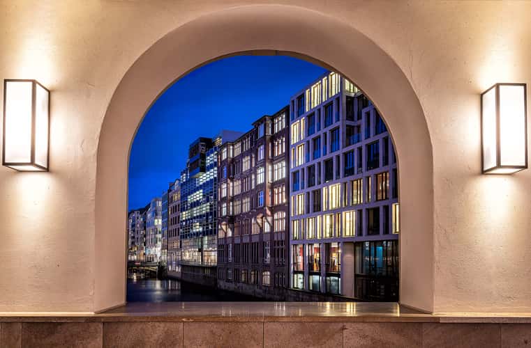 Stadthausbrücke, Hamburg