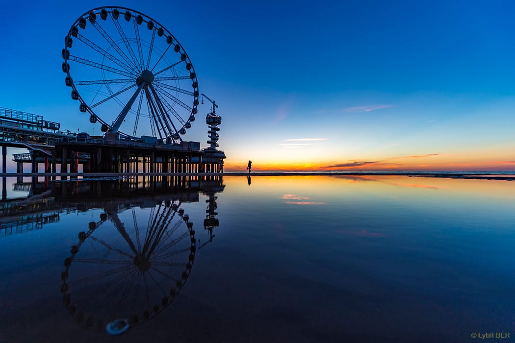 Sunset de Pier, Netherlands