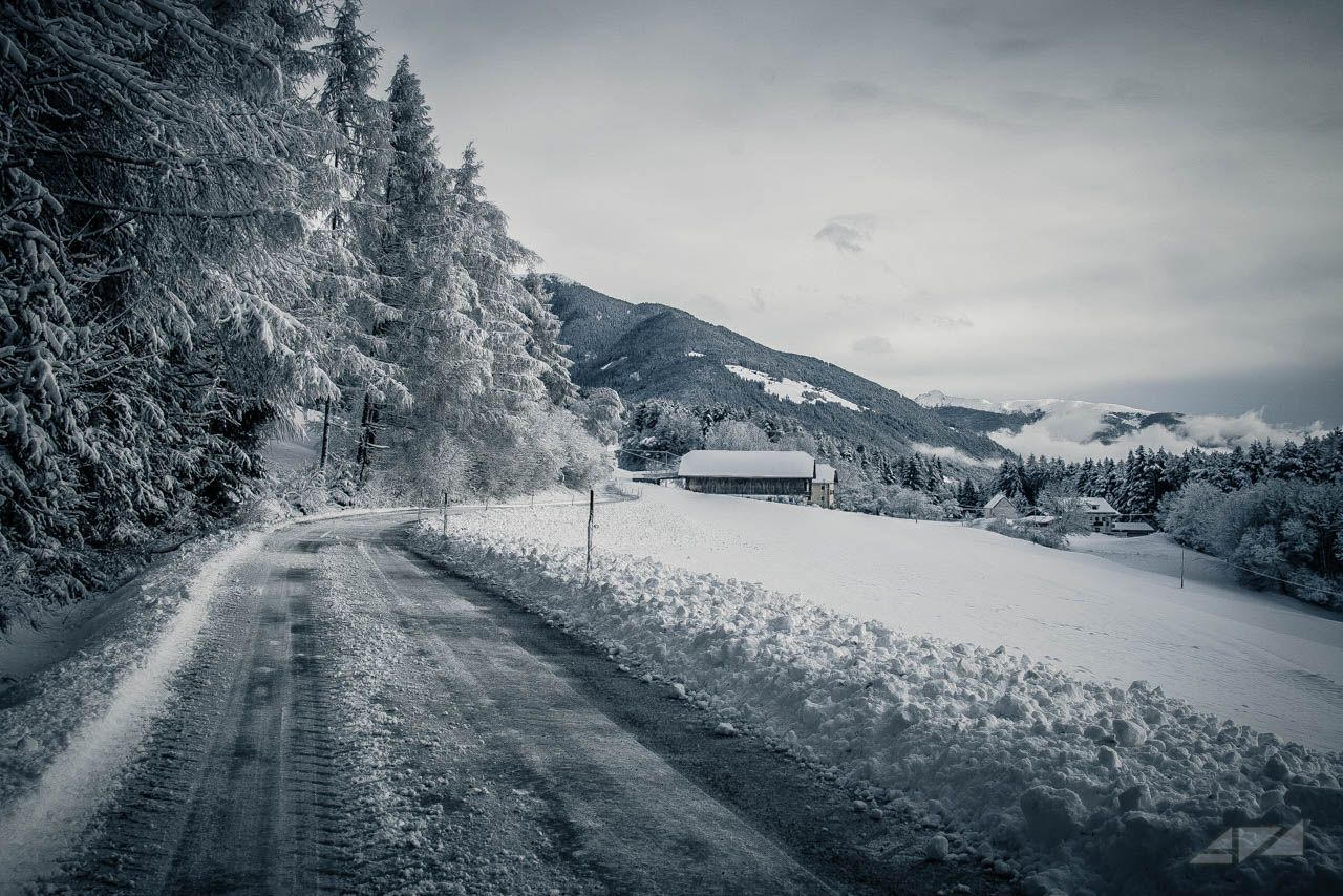 The Frozen Kingdom, Italy