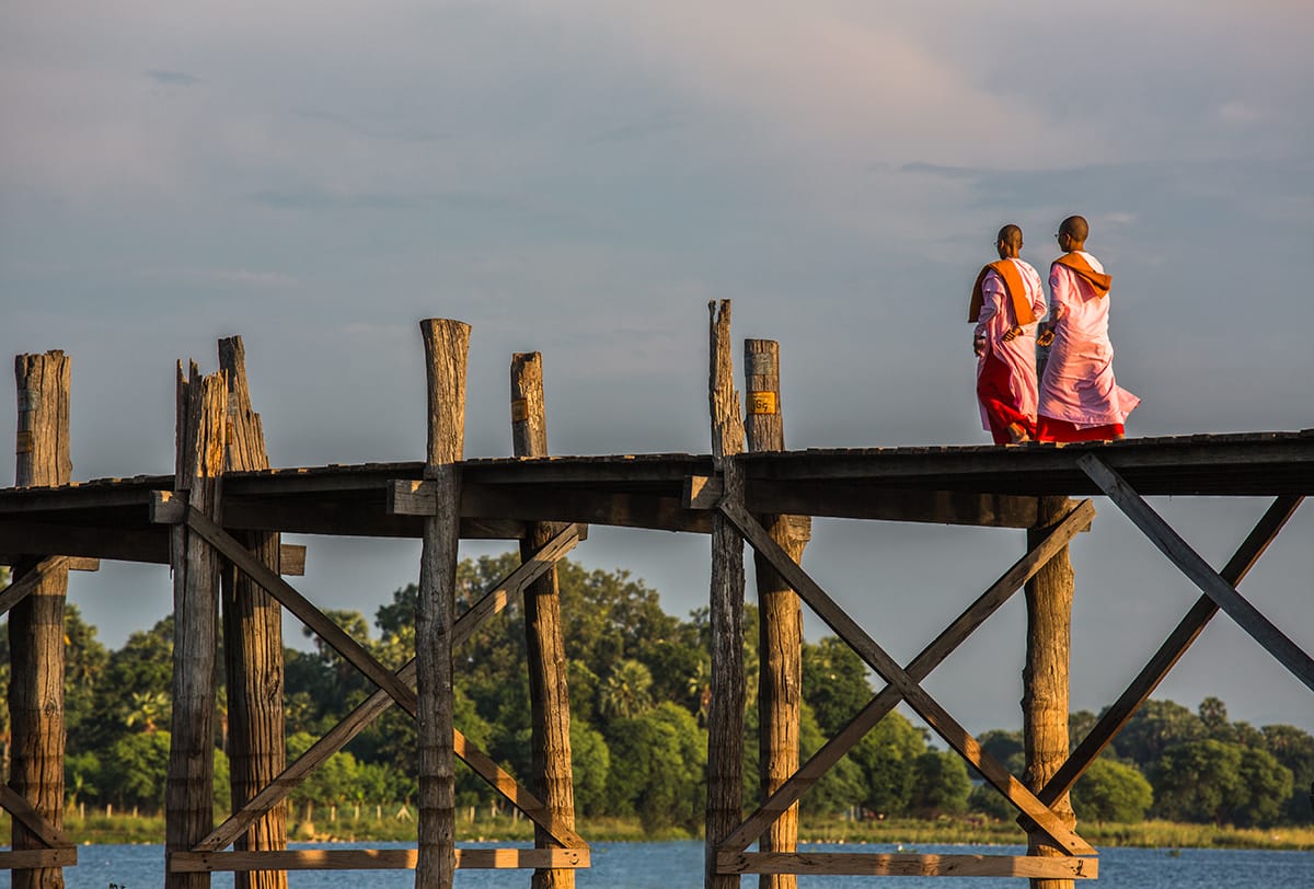U leg bridge, Myanmar