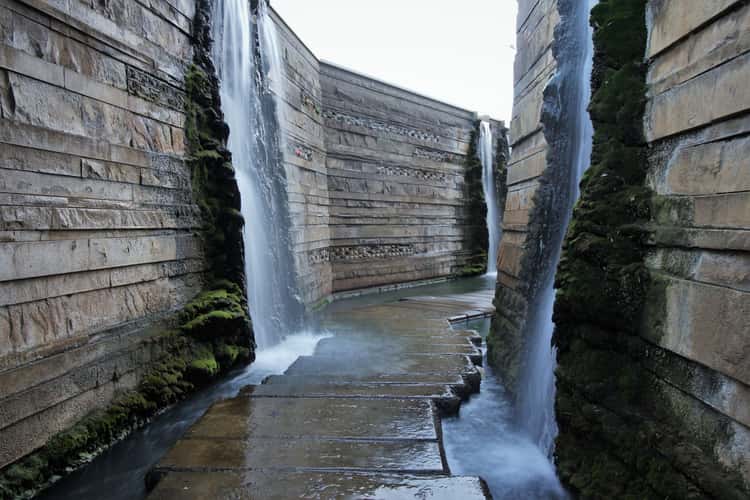 Wassergarten Reden, Mosesgang