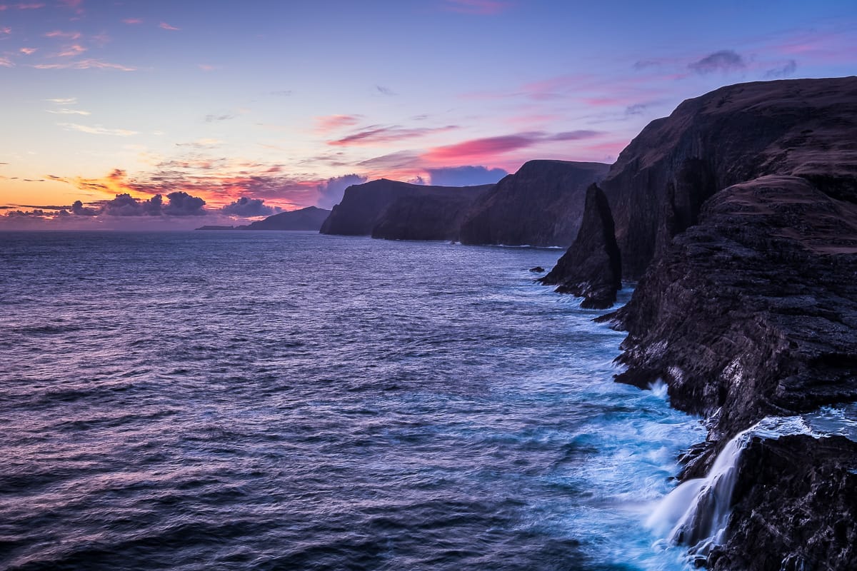 Waterfall of Sørvágsvatn / Leitisvatn, Faroe Islands