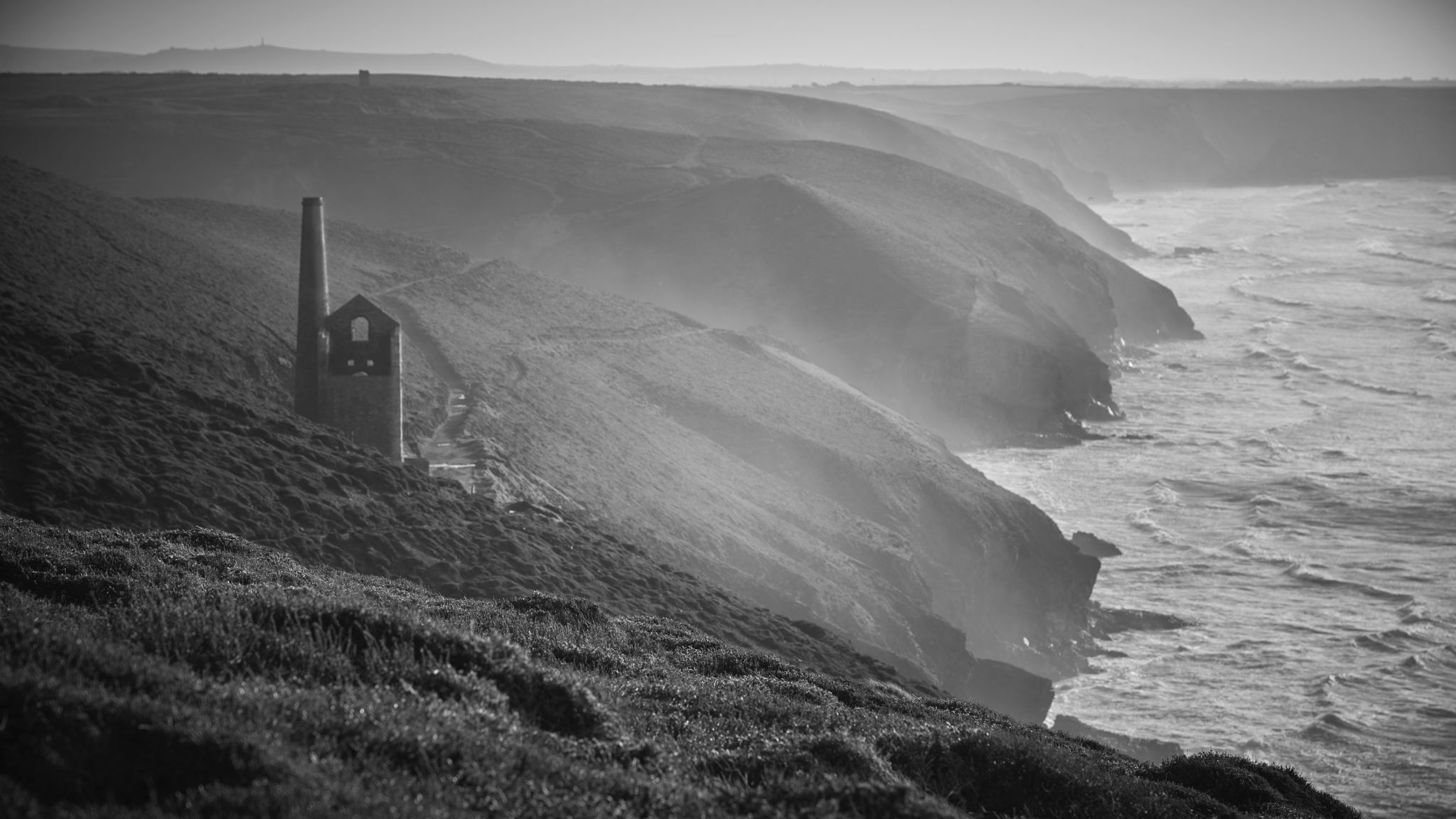 Towan Roath shaft at Wheal Coates, St. Agnes, United Kingdom