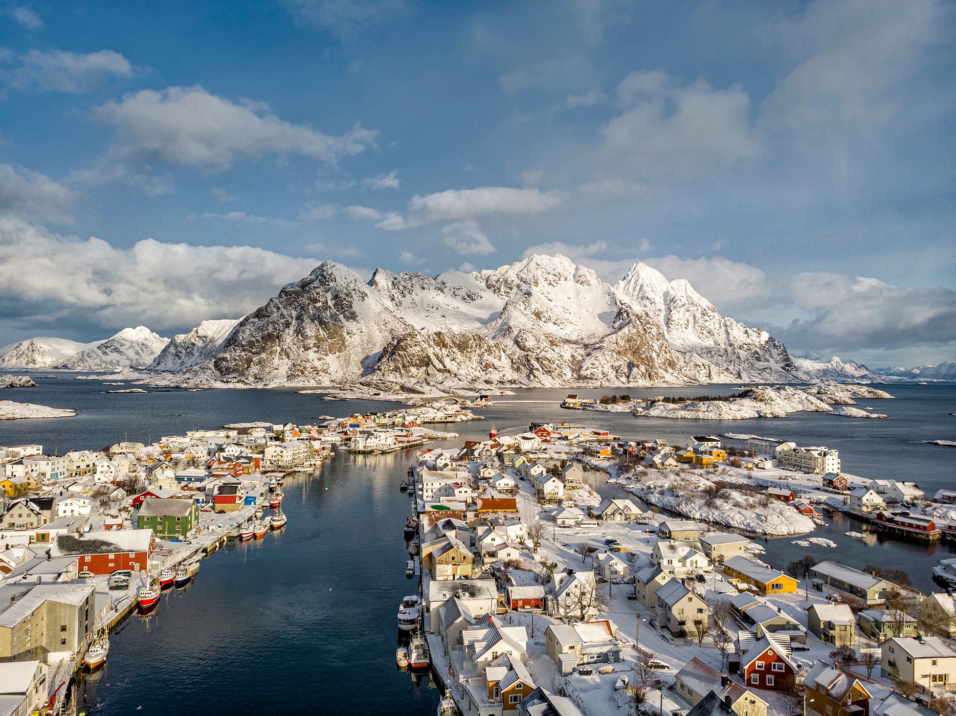 Fishing harbour Henningsvær, Norway