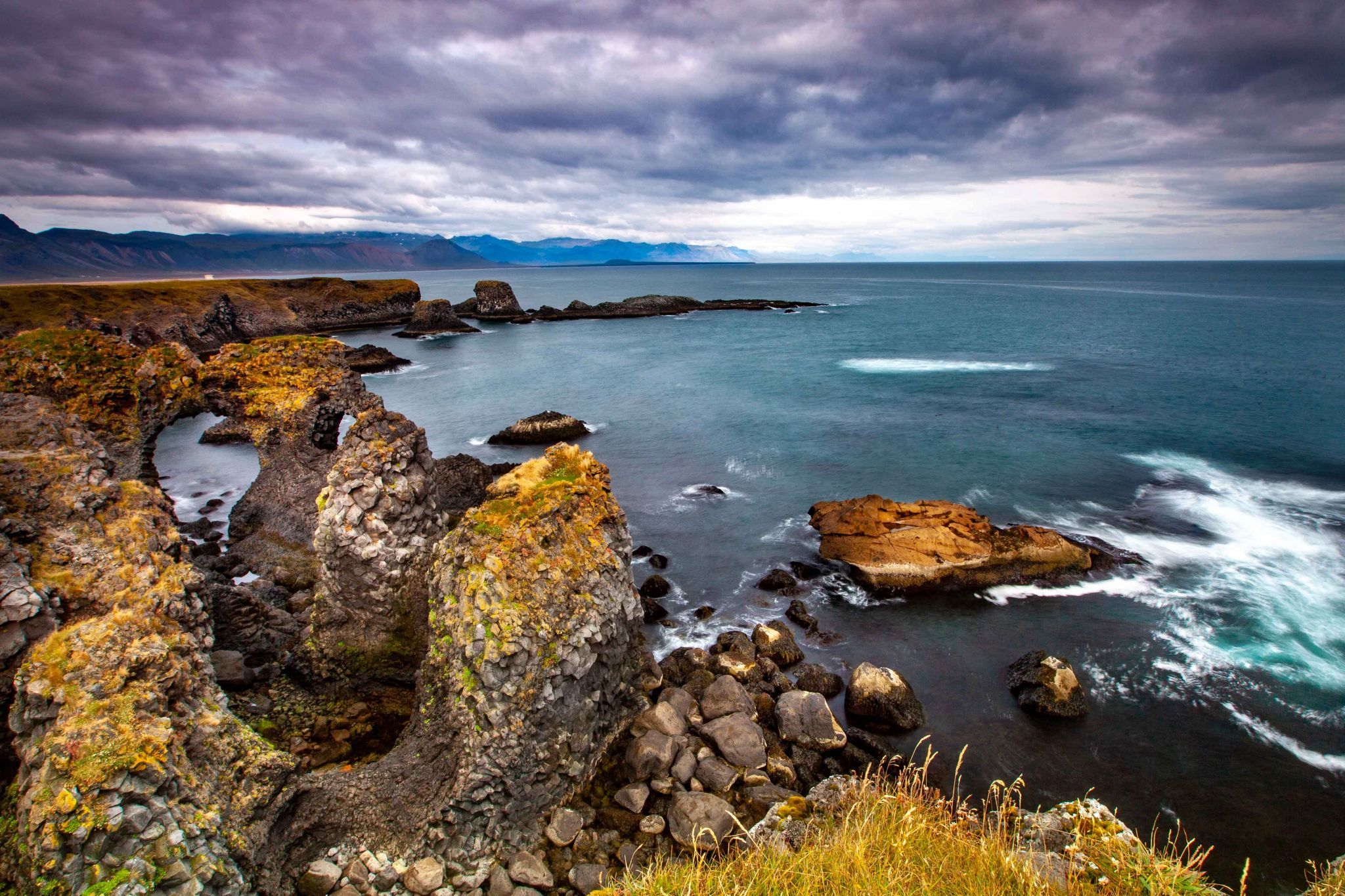 Arnarstapi cliff lookout Hellnar walk, Iceland