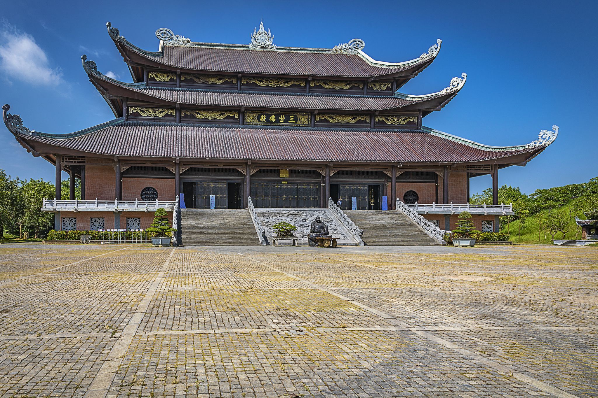 Bai Dinh pagoda, Vietnam