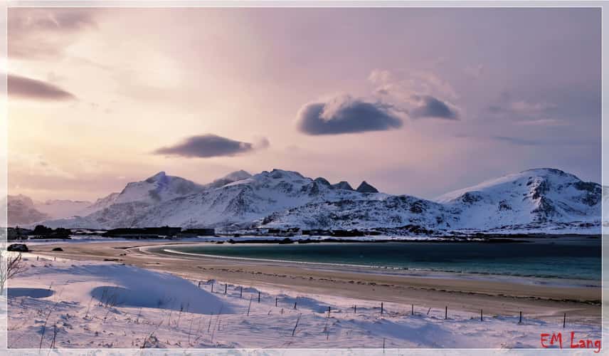 Ramberg Beach