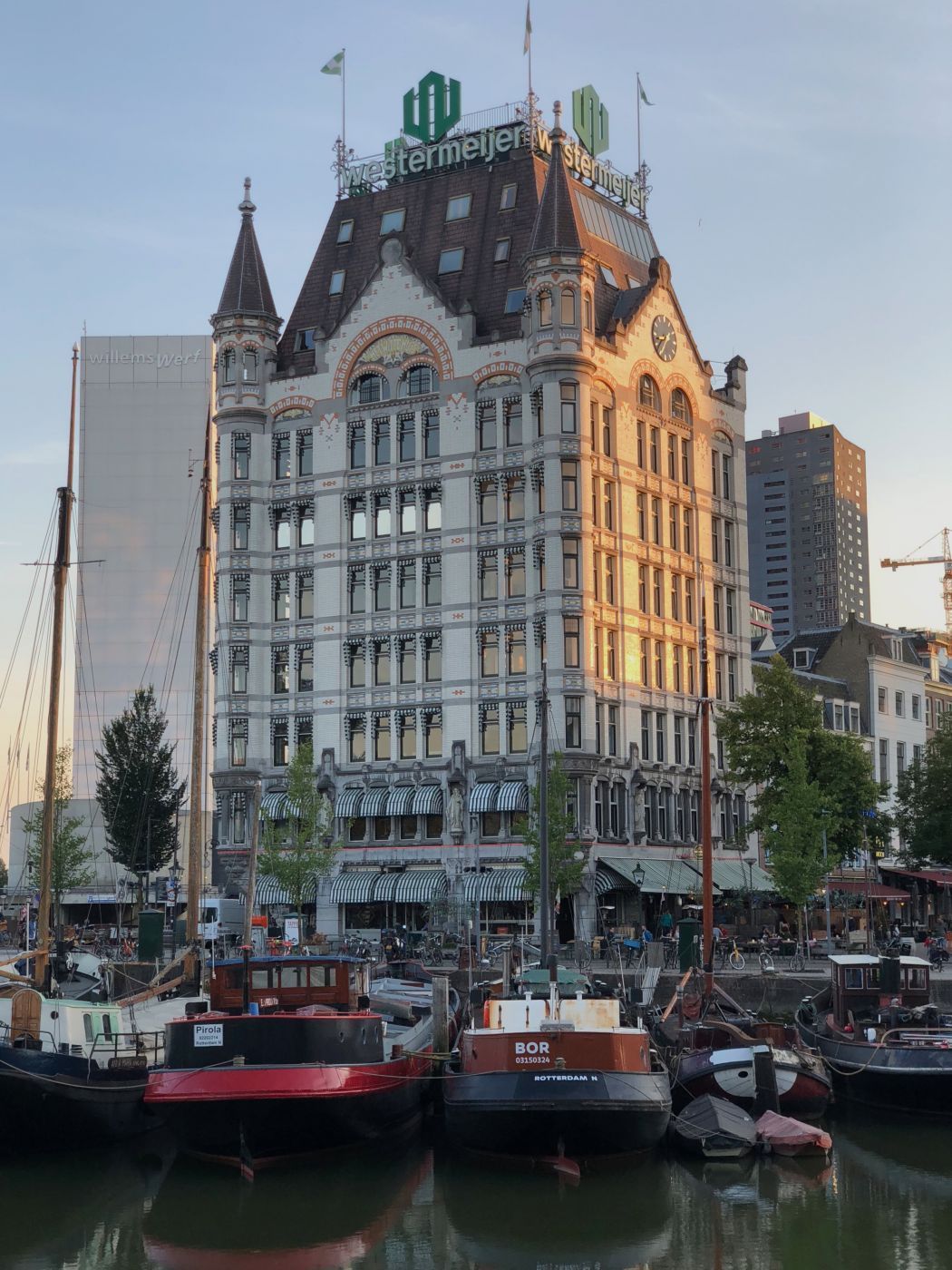 De Witte Huis, Netherlands