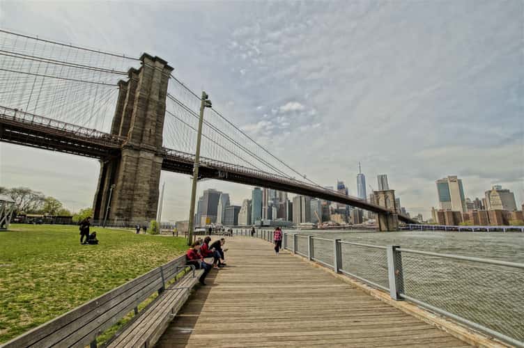 Empire Fulton Ferry Park