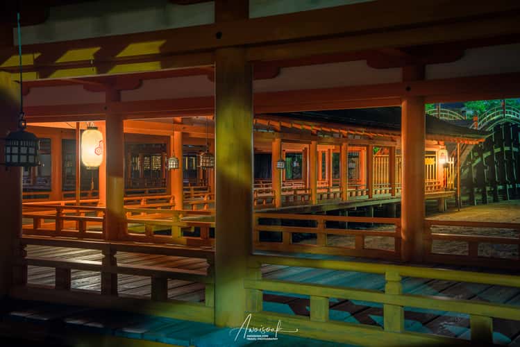 Itsukushima Shrine Torii, Miyajima