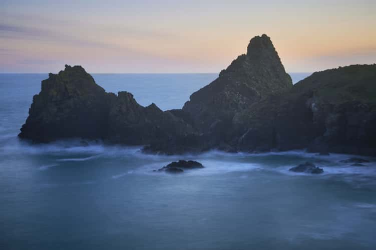 Kynance Cove , Cornwall