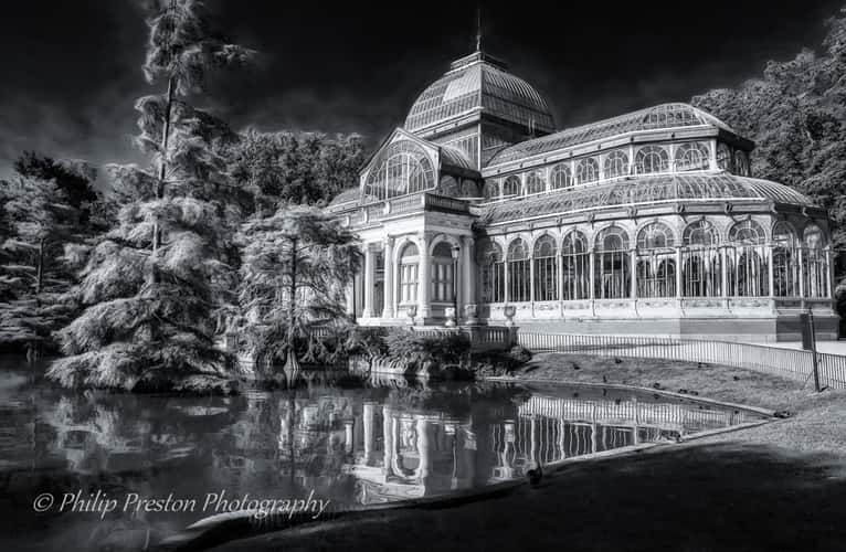Palacio de Cristal in Parque del Retiro, Madrid