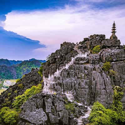 Mua Caves, Vietnam