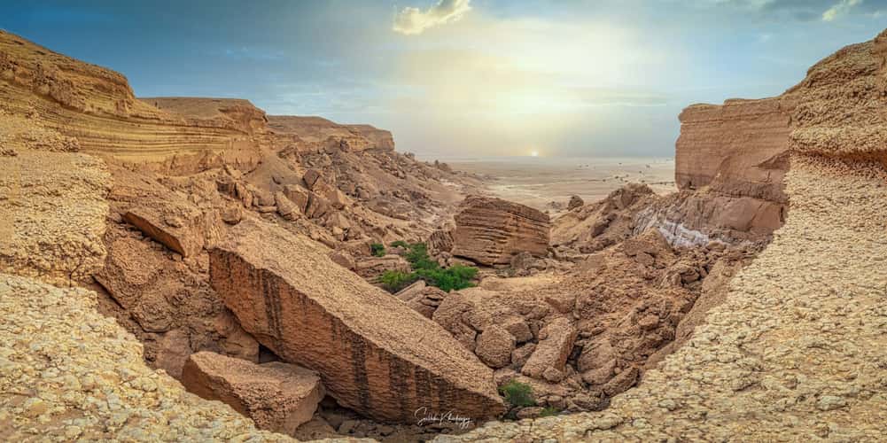Panormaic view of valley in Touqi