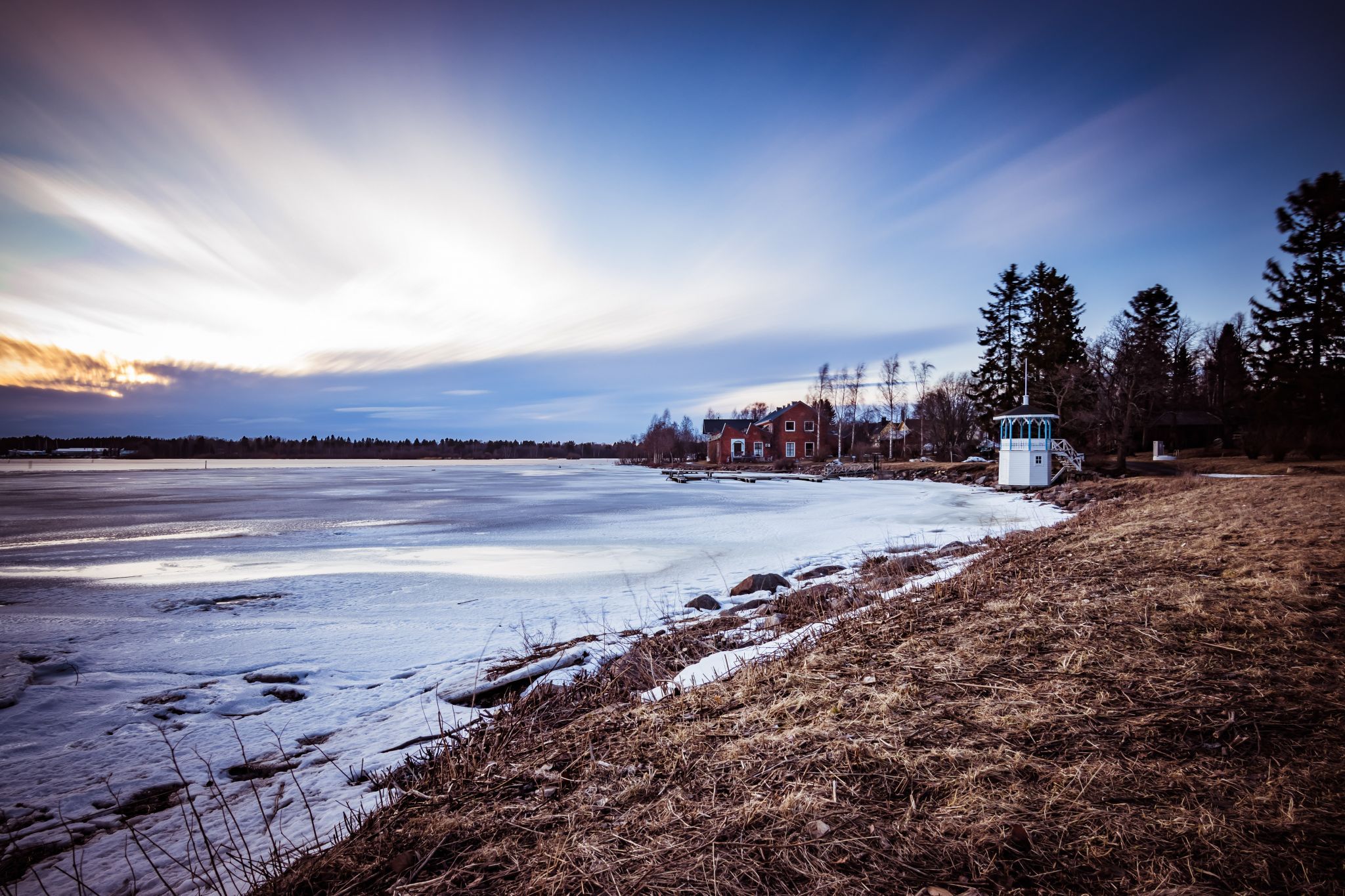 Pikisaari Huvimaja, Finland