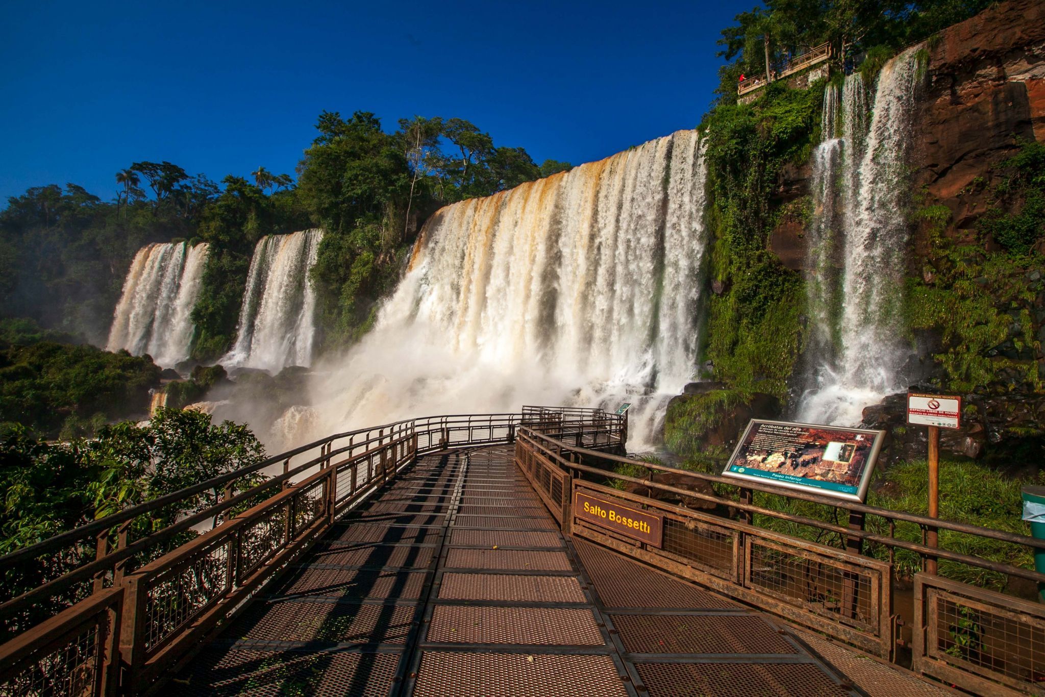 Salto Bossetti Iguazu Falls, Argentina