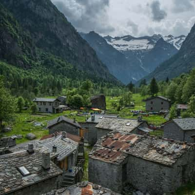 Secret Valley, Italy